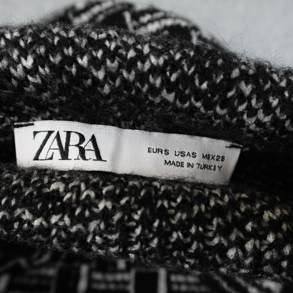 ZARA Geometric Print Turtleneck Long Sleeve Knit Dress Womens 6 Fitted Cocktail - Picture 3 of 9